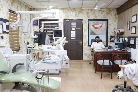 Soni Dental And Optical Clinic Jodhan photo 4